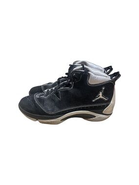 Air Jordan Melo 5 Black hightop sneakers